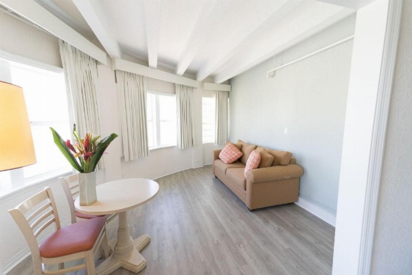 BROADMORE MIAMI BEACH image 28